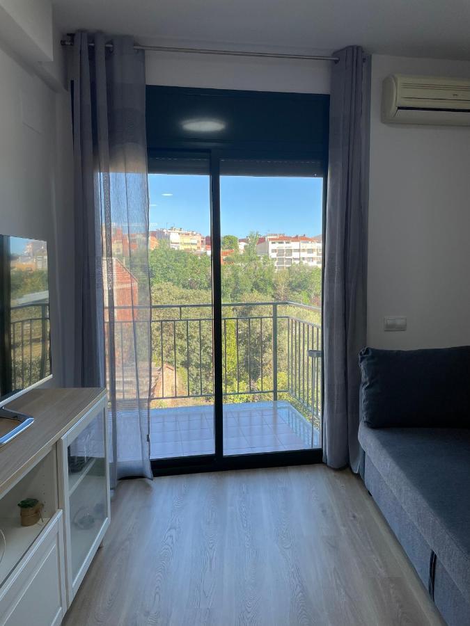 Acogedor Apartamento Vallparadis Con Parking Terrassa Exterior photo
